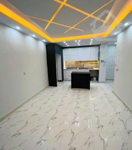 ۴۰متر/فول امکانات/۸ساله/تکواحدی