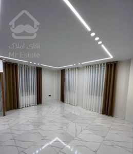 ۶۱متر دوخوابه/باسند تک برگ/پارکینگ اختصاصی