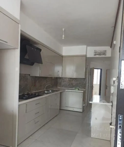 85 متری تمیز و شیک