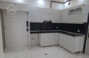 فروش آپارتمان ۱۱۰ متری ۲ خوابه همکف در صیاد شیرازی