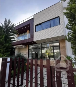 300 متر ویلای شهرکی با مدارک بنجکول