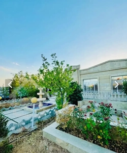 باغ ویلا ۹۰۰متری ۱۰۰متر بنا آب برق قیمت مناسب