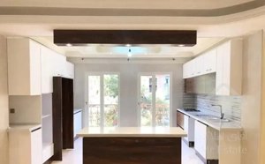 نوساز / کلید نخورده / فوول امکانات / بهار