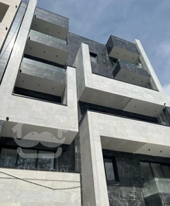 آپارتمان ۱۲۰ متری/ شیک و تمیز/ لاله هاشمیه