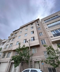 ۶۲متر یکخوابه فول امکانات در بلوار پروین