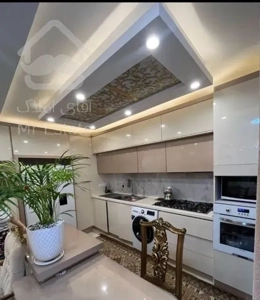 فروش آپارتمان 112 متری در شهاب نیا