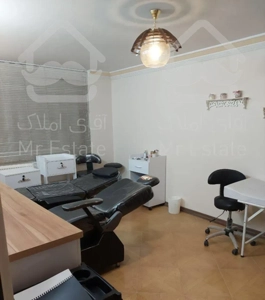 آپارتمان۵۵متری/مناسب سالن،مزون،دفترکار/درب مستقل