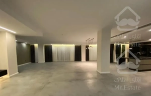 ۲۰۰ متر سه خوابه آجودانیه (برج باغ)