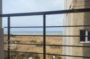 آپارتمان ۱۰۲ متری روبروی دریا