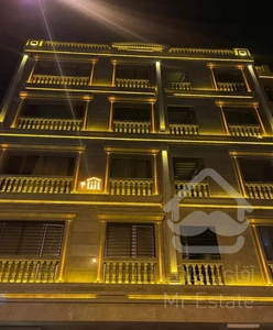 سه خواب ۱۴۵ متری جنوبی درب حیاط بین رشد و توحیدی