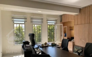 واحد ۱۴۰متری/تجاری دائم/مناسب مطب/دفترکار/احمدآباد