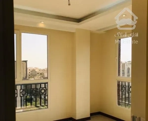 110 متر  دو خواب  کلید نخورده