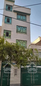 آپارتمان ۴۴متری خوش نقشه و تمیز