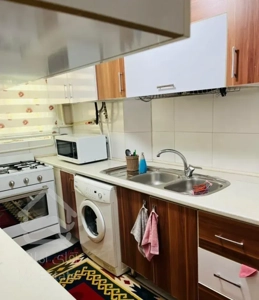 ۷۵ متری /۲ خوابه/طبقه دوم/چهار راه سرچشمه