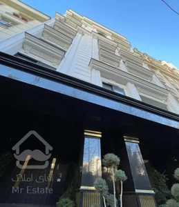 زعفرانیه 170متر3خواب فول مشاعات مدرن تاپ لوکیشن