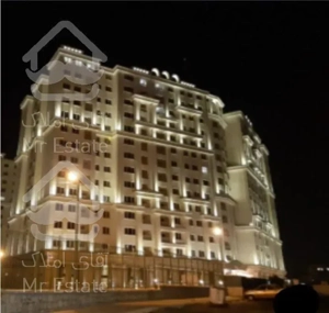 ۱۸۰متر نگین شرق در پاسدارن