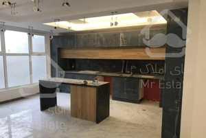 ۹۸ متر/ کلید نخورده/ لابی و روف گاردن/ شهرک غرب