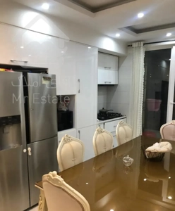 آپارتمان ۶۳ متر ۲ خواب پارکینگ سندی