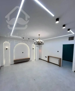 آپارتمان خوش نقشه نور گیر پارکینگ