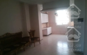 ۵۰متر/ تک واحدی /آسانسور دار/ طبقه اخر/تخلیه