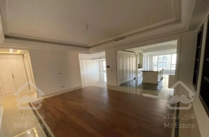 پایین ولنجک- ٤٣٠ متر با ویو شهر و تراس چیدمانی