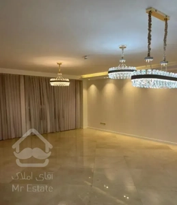 مرزداران البرز ۱۶۵ متر. ۵ ساله متریال عالی تخلیه