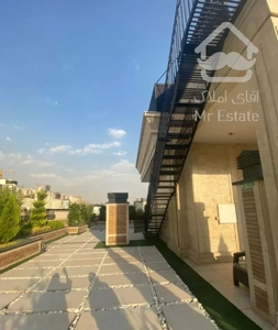 ۴۵۰ متر / ۴ خواب مستر/ دید و ویو ابدی /