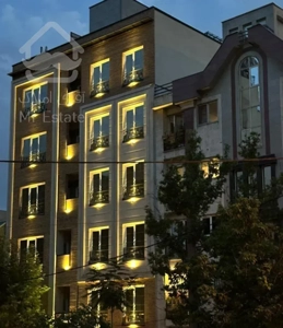 فروش آپارتمان ۲۳۵ متری ۳ خوابه در زعفرانیه