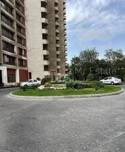 ۱۸۰ متر شهرک غرب