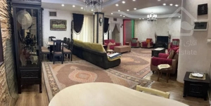 آپارتمان تک واحدی ، صادقیه