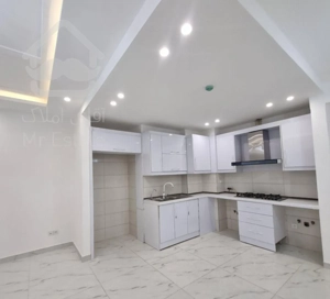 ۱۱۰ متر آپارتمان نوساز طبقه دوم منطقه دهخدا