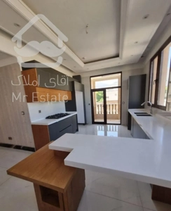 ۱۹۰ متر * محمودیه* ۳ خواب*