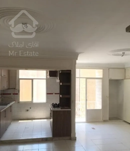 فروش آپارتمان ۷۷ متری ۲ خوابه جنوبی خیابان دانشگاه