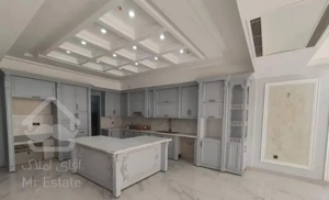 آپارتمان 195متر لوکیشن کسایی انوری فرخی کد(1395)