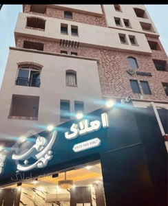 رهن و اجاره ۱۷۰ متری اقبال