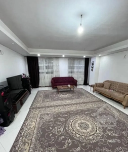 آپارتمان ۱۲۵ متری فوق العاده شیک و نورگیر