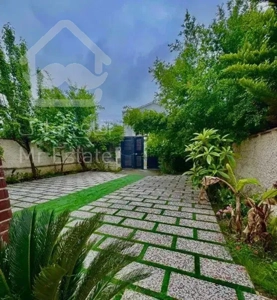 یه ویلای حیاطدار مختص خانواده (۲۶۰ متر) بدون مشرف