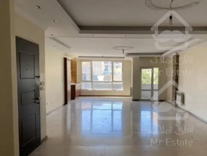 آپارتمان ۱۰۵متری *خوش نقشه*