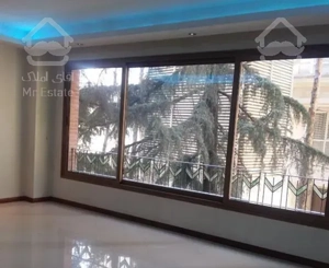 شمال کاخ/۱۳۵ متر/تکواحدی/۳خواب