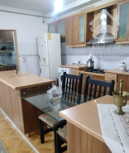 آپارتمان،کوچه‌ی  طالب آملی،نزدیک اصلی