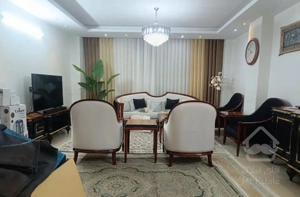 هروی 145 متری *یکساله/کم واحد/تاپ لوکیشن*