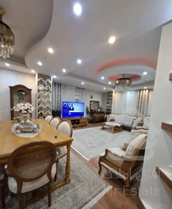 100متری  بسیار شیک  در منطقه برند شیرودی /کد 05