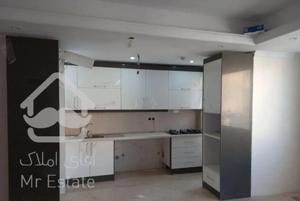 ۱۳۰ متری ، فول امکانات ، سه خواب