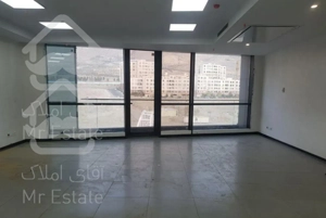 واحد اداری  تمیز و باکلاس با ویو