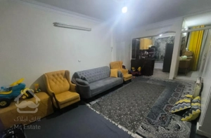 ۴۹ متری طبقه اول کوچه ۸ متری / شادآباد ۱۷شهریور