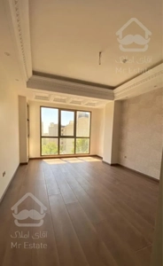 نیاوران-شمال کاخ ۲۲۰متر۳خواب تکواحدی دیدوتراس مشجر