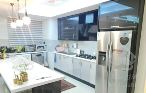 آپارتمان 163 متری در ستاره غرب