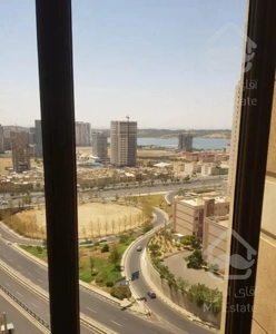 ۱۲۸ متر ۳ خواب ویو باز رو به دریاچه