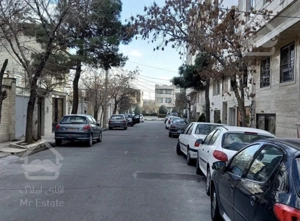 فروش۴طبقه تک واحدی در ۲۰۸ متر زمین/ راه آهن/زیبادشت