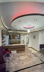 واحد ۸۵متری/آسانسور دار/داخل شهر